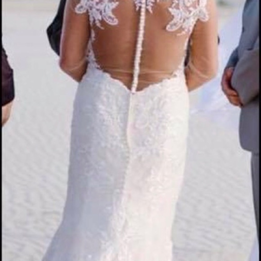 Justin Alexander ivory wedding dress size 12 - Picture 8 of 8